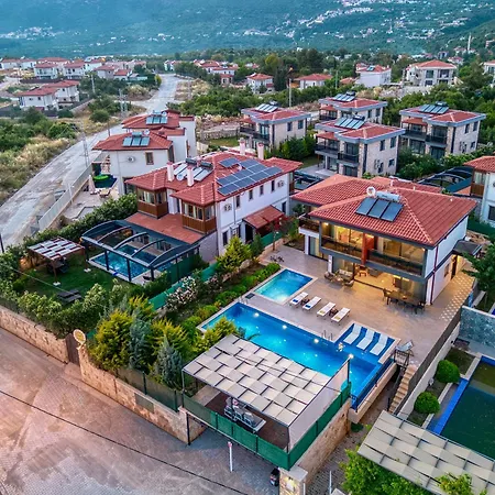 Alkim Vila Kaş